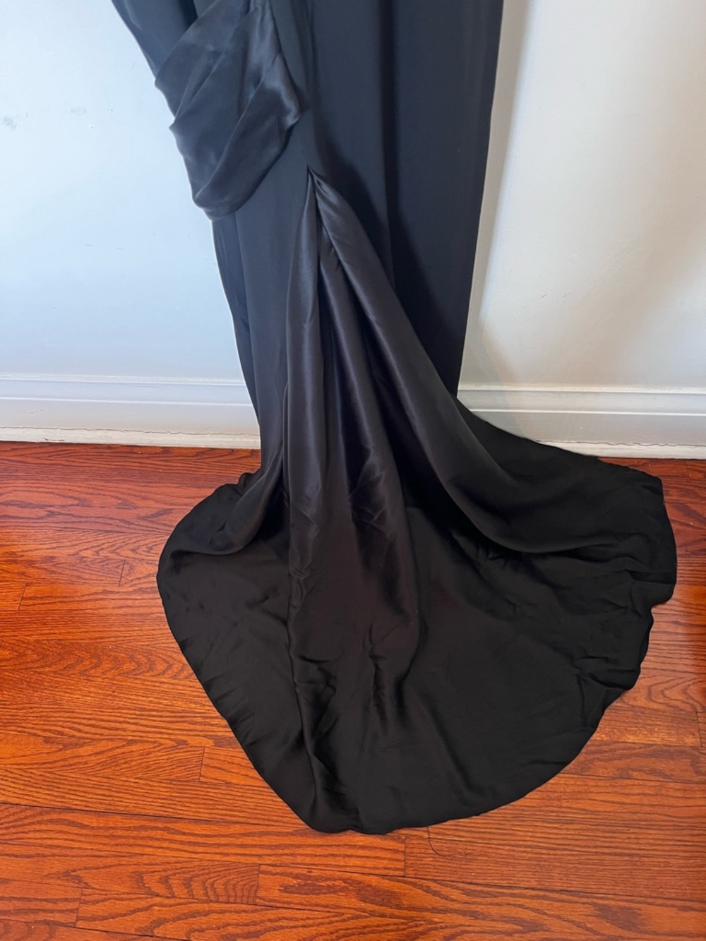 Badgley Mischka Strapless Black Chiffon Gown Train Size 8 Formal Evening Dress - Picture 9 of 17